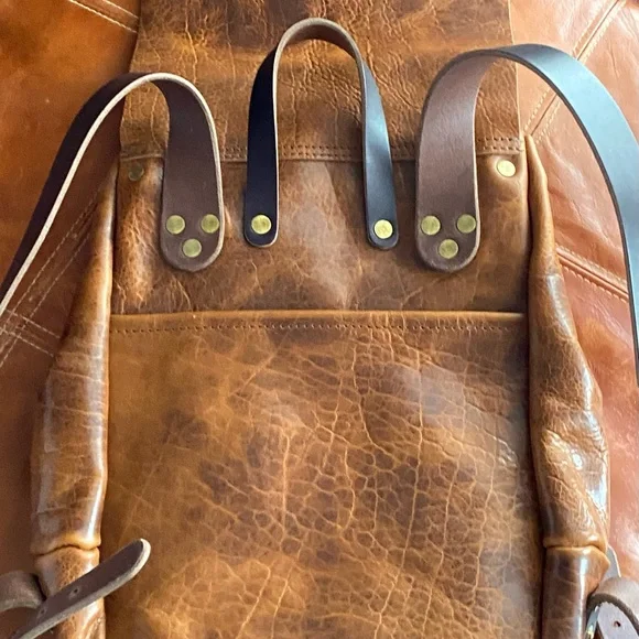 Peanut Bison Large Drawstring Leather Backpack GoForthgoods - Picture 4 of 7